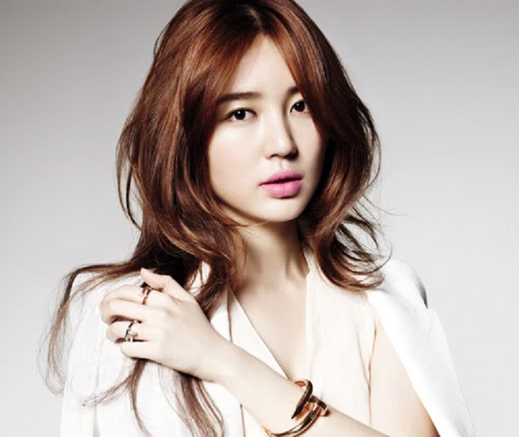 Yoon-Eun-Hye
