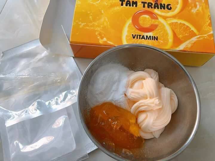 tam trang cam